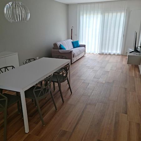 Casa Baso - Agenzia Caorle Appartement Buitenkant foto