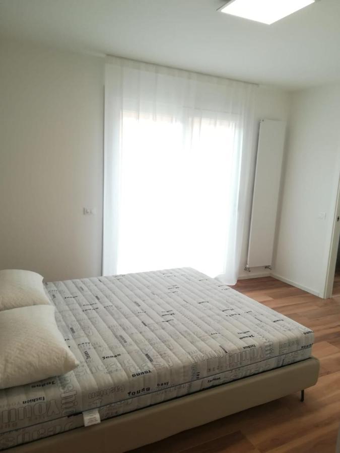Casa Baso - Agenzia Caorle Appartement Buitenkant foto